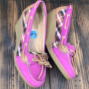 Sperry Pink and Tan Plaid Boat Shoes